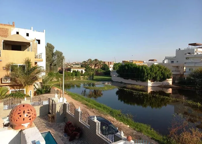 Villa Victoria Old Nile View